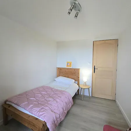 Renove Avec Piscine Partagee A Saint-meard-de-drone - Fr-1-616-468 Holiday home *