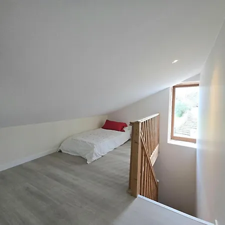 Renove Avec Piscine Partagee A Saint-meard-de-drone - Fr-1-616-468 Holiday home *